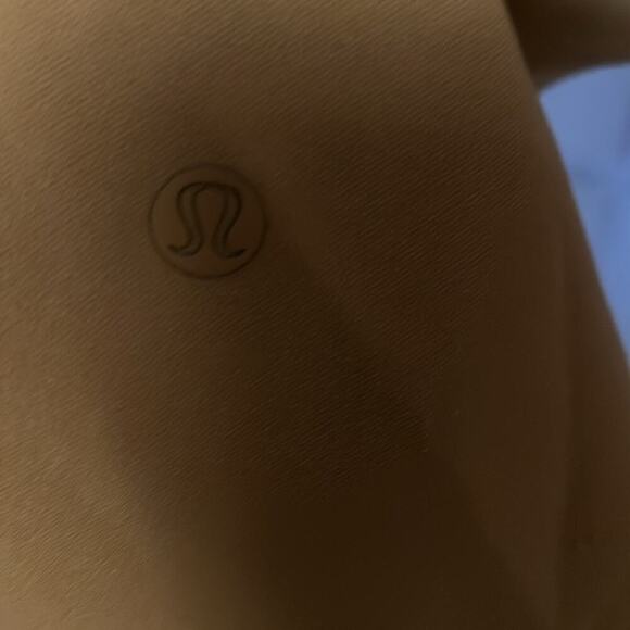 LULULEMON ATHLETICA ON THE FLY GOLD PANTS SIZE‎ 6 - Picture 3 of 4